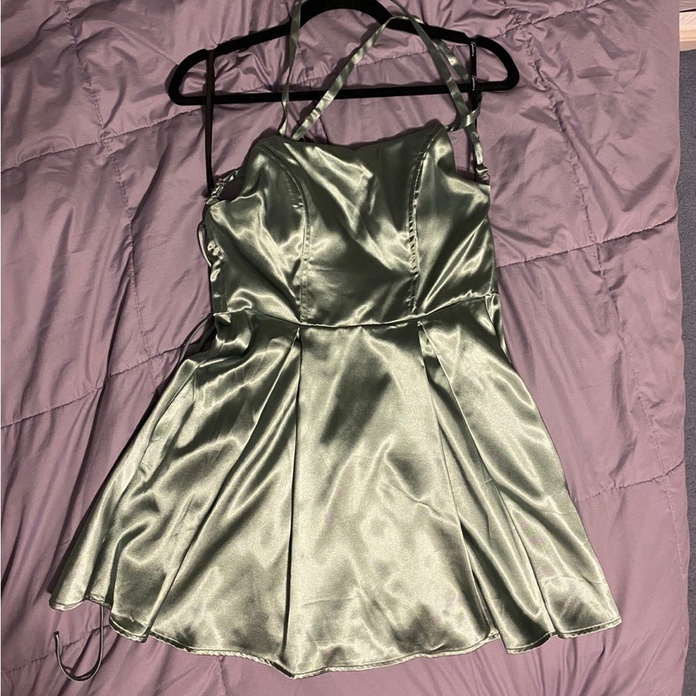 Macys, size XS (0-2), sage green homecoming dress